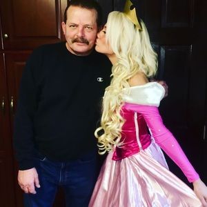 WE HATE CANCER! Extra Clean as He Fights Stage 4!